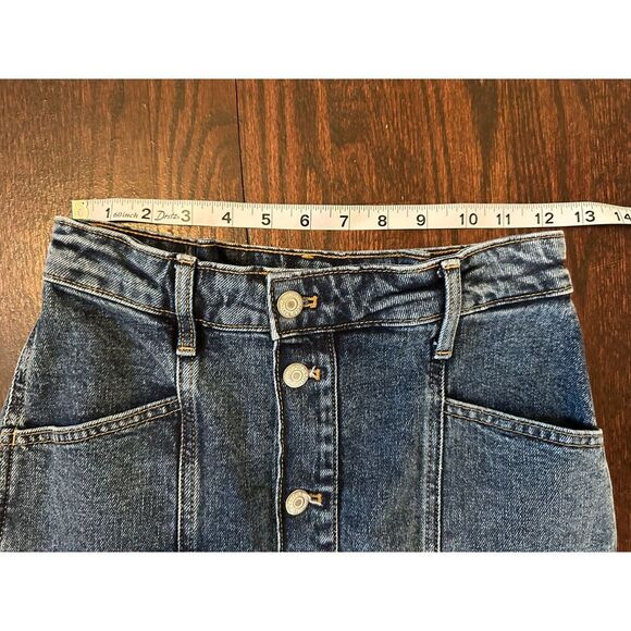 Old Navy High Rise Secret Slim Pocket Denim Midi Skirt Size 0 - Picture 6 of 8